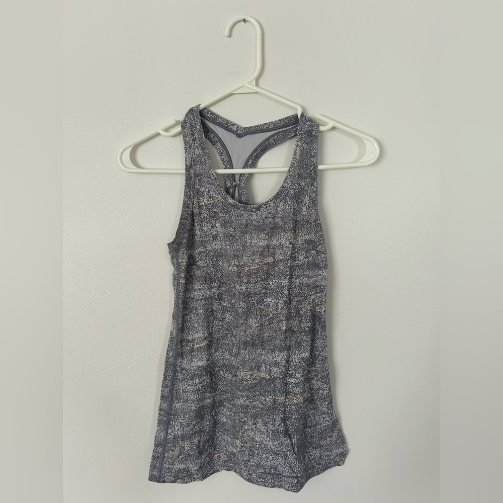 Lululemon Cool Racer Back II Size 2